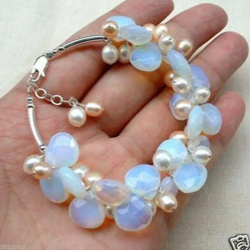 

Blue Fire Opal and Fresh Water Pearl Cluster Bracele