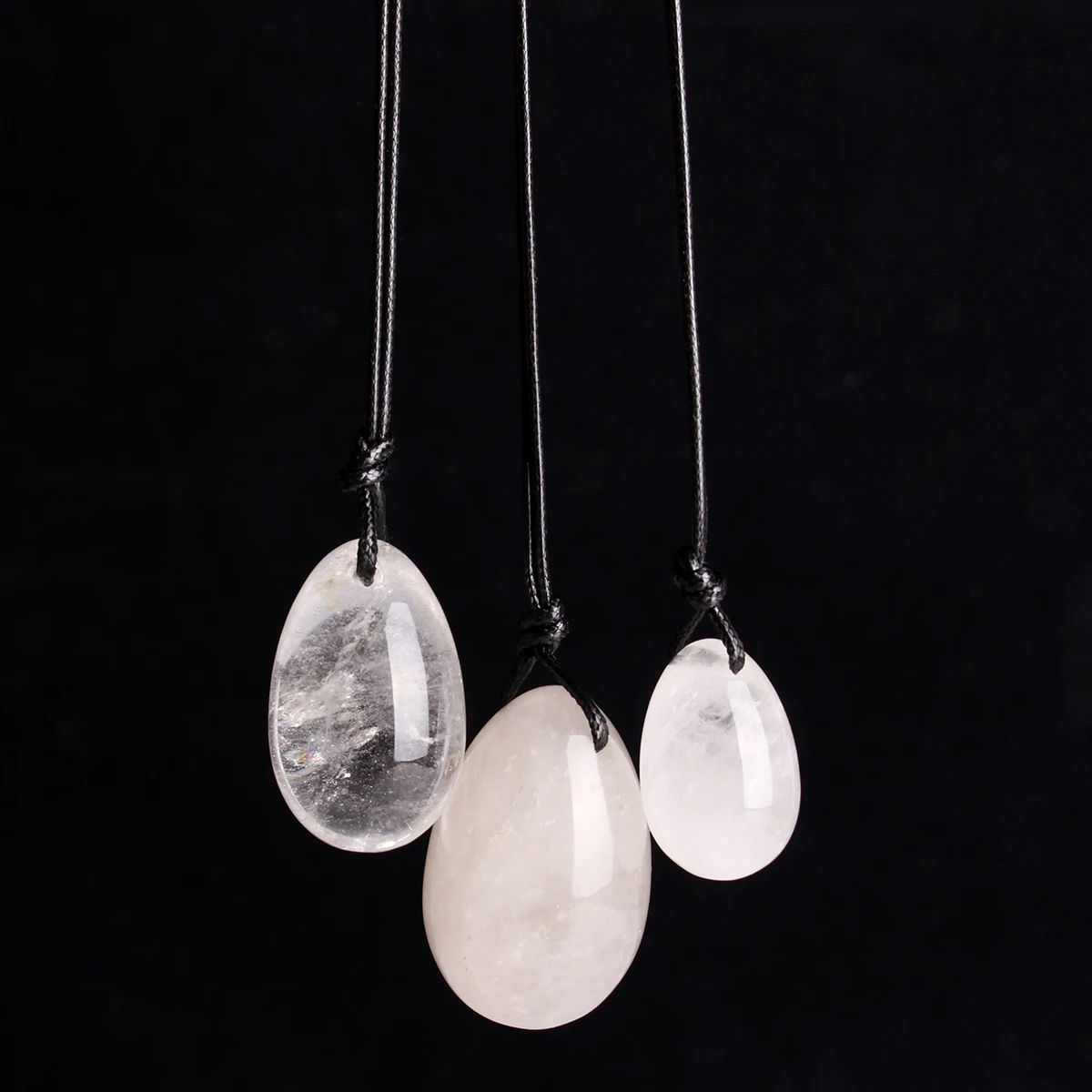 

Jade Eggs 3pcs Drilled Crystal Balls Natural Quartz Yoni Gemstone Muscle Kegel Exercise Healing Reiki For Women Health Care
