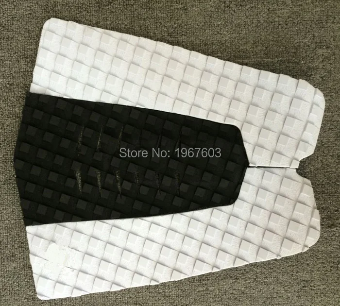 Surf Tail pad_ white with black_ 001