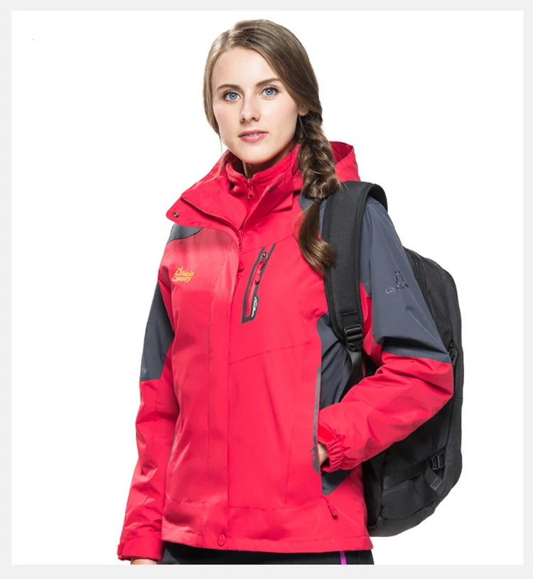 AW114_08