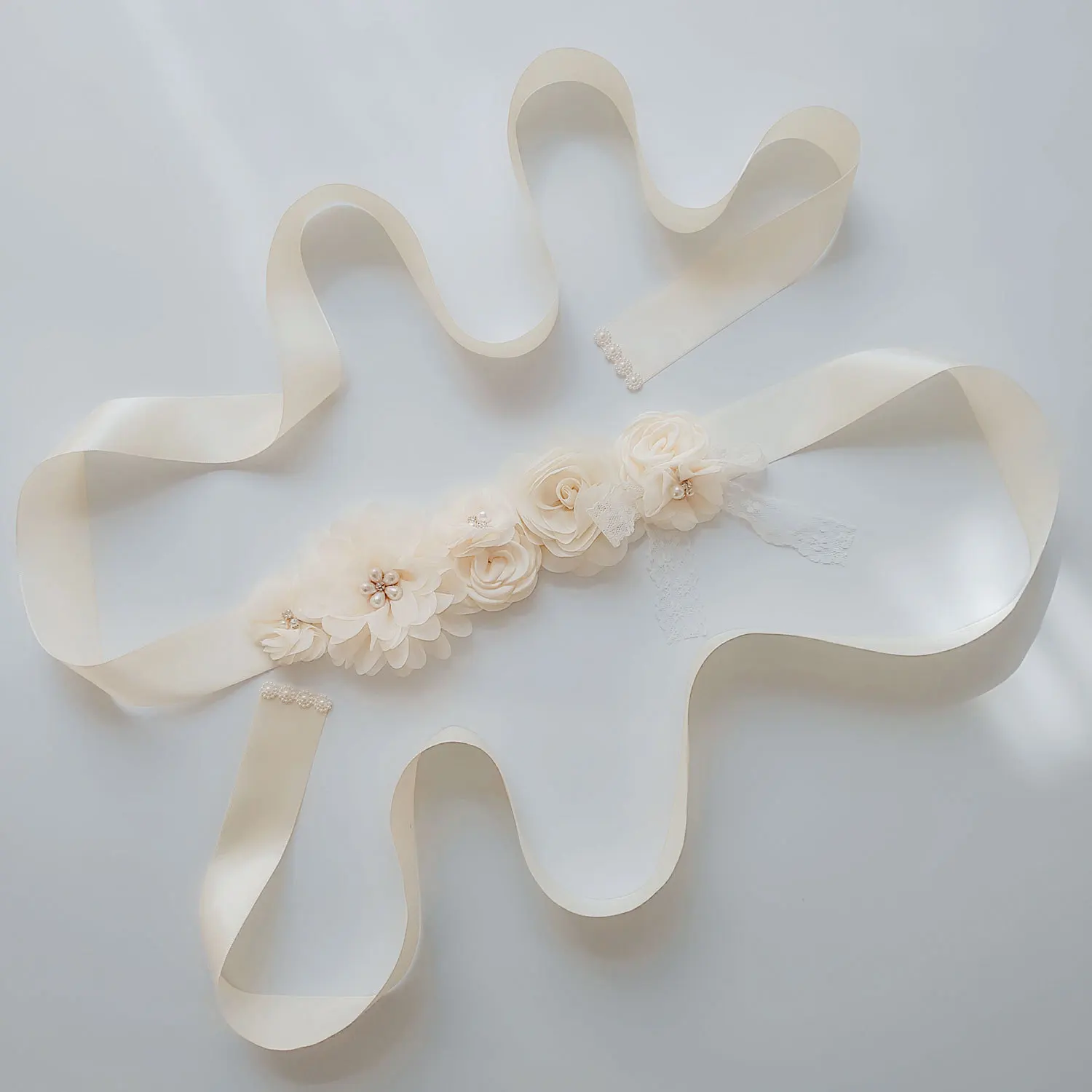 XW204-Milky white1.jpg