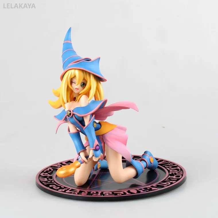 

16.5cm Anime Yu-Gi-Oh Action Figure Dark Magician Girl Mana Winged Kuriboh Squatting Ver Model 1/7 Scale Painted Sexy Girl Doll
