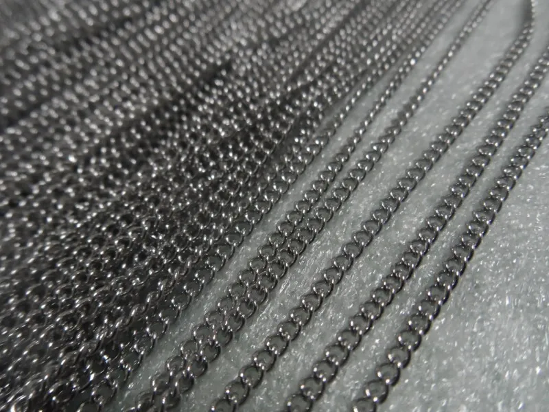 

Lot 10 meter Thin 1.8mm (wire diameter 0.5mm ) Stainless steel strong joint Cowboy Link chain Jewelry findings Marking in bulk