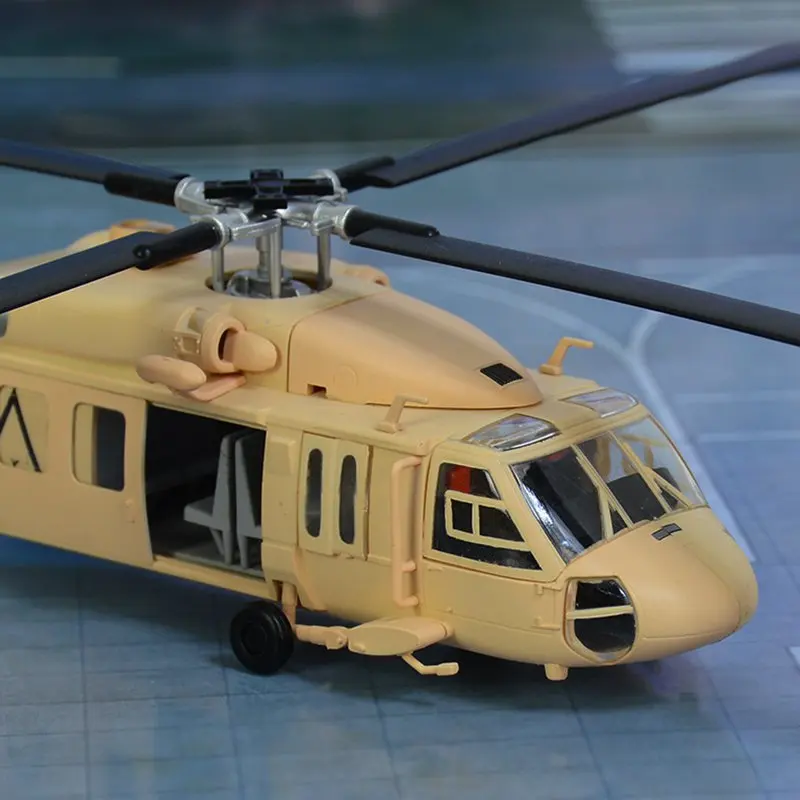 1: 72 UH-60 черный ястреб UH-60A вертолет предварительно построенный хобби Коллекционная готовая пластиковая модель самолета