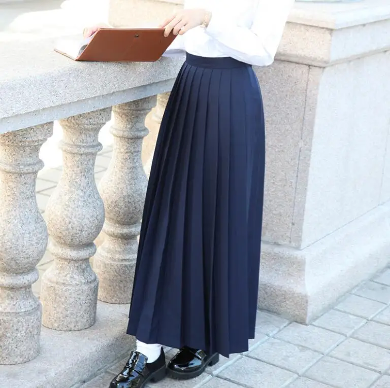 Японские длинные юбки. Юбка карго миди. Корейские юбки. Японские длинные юбки. Корейская школьная форма с длинной юбкой.