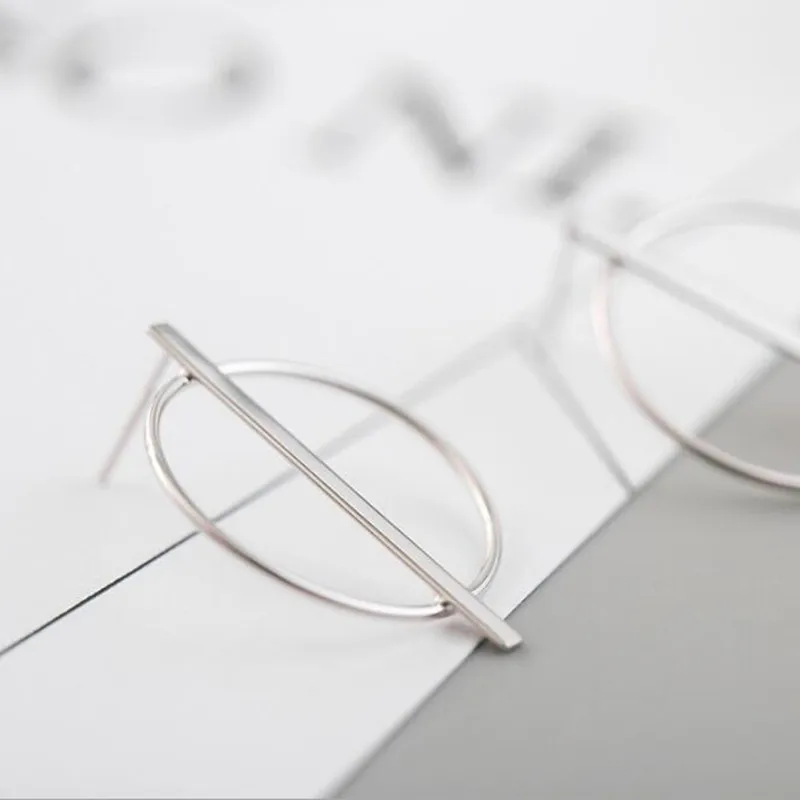 

Small Simple Temperament 925 Sterling Silver Fashion Jewelry Aesthetic Geometric Round Hollow Earrings SE148