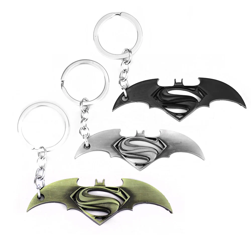 SG película vengadores 3 Logo de Batman colgantes Llaveros Super héroe Superman Spider Thor bate de hierro hombre llavero Cosplay Llaveros