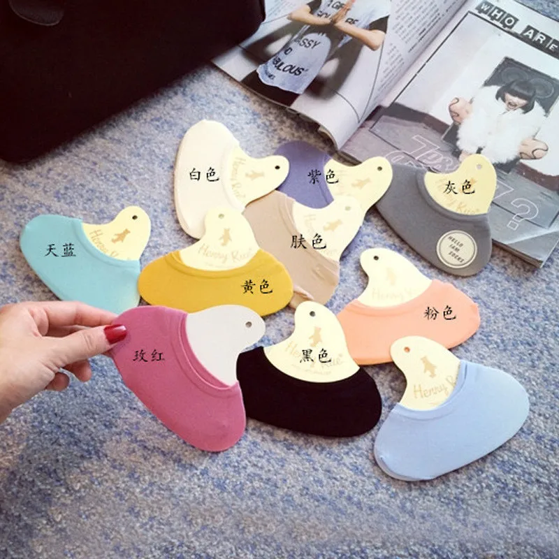 2141070536_999566913