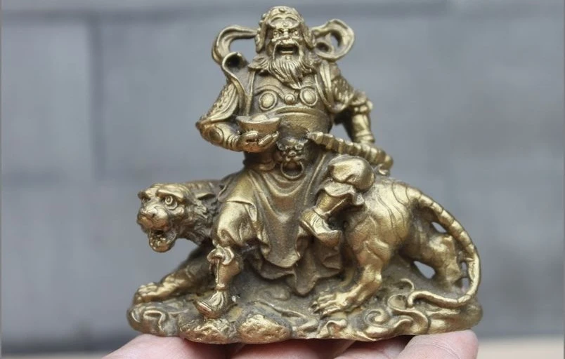 

China Folk Classical Brass Copper Ride Tiger God of wealth Buddha Statue