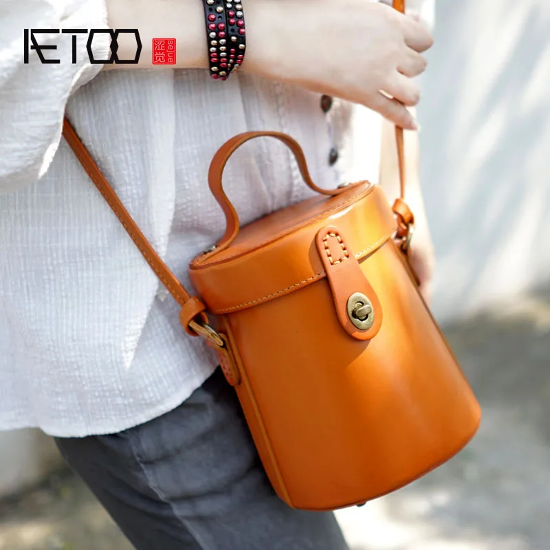 

BJYL Hand-shoulder shoulder back portable female models plastic hard shell leather vegetable tanned leather small retro drum