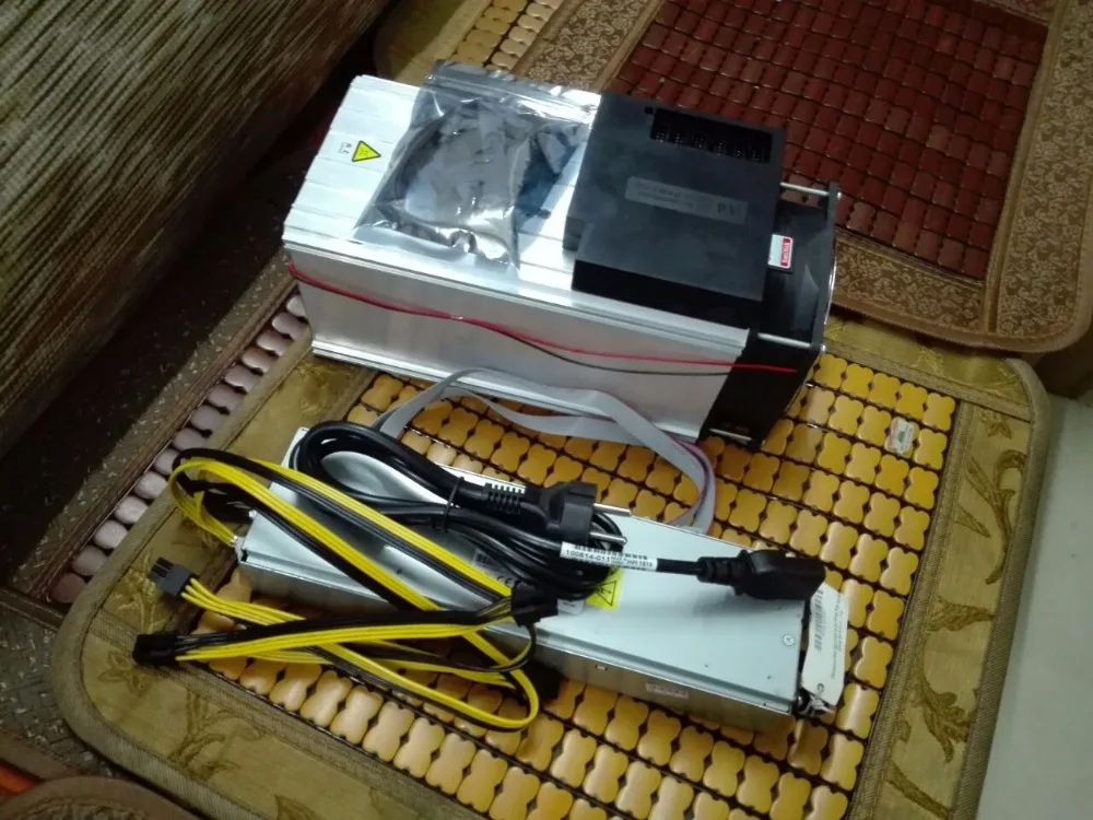 

138MH Scrypt Miner Litecoin machine used A4 Dominator 138M Scrypt miner include power supply better than ZEUS GRIDSEED ANTMINER