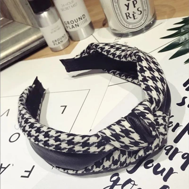 Fashion boutique hair accessories women's retro houndstooth imitation leather PU stitching middle knotted bow hairband headband