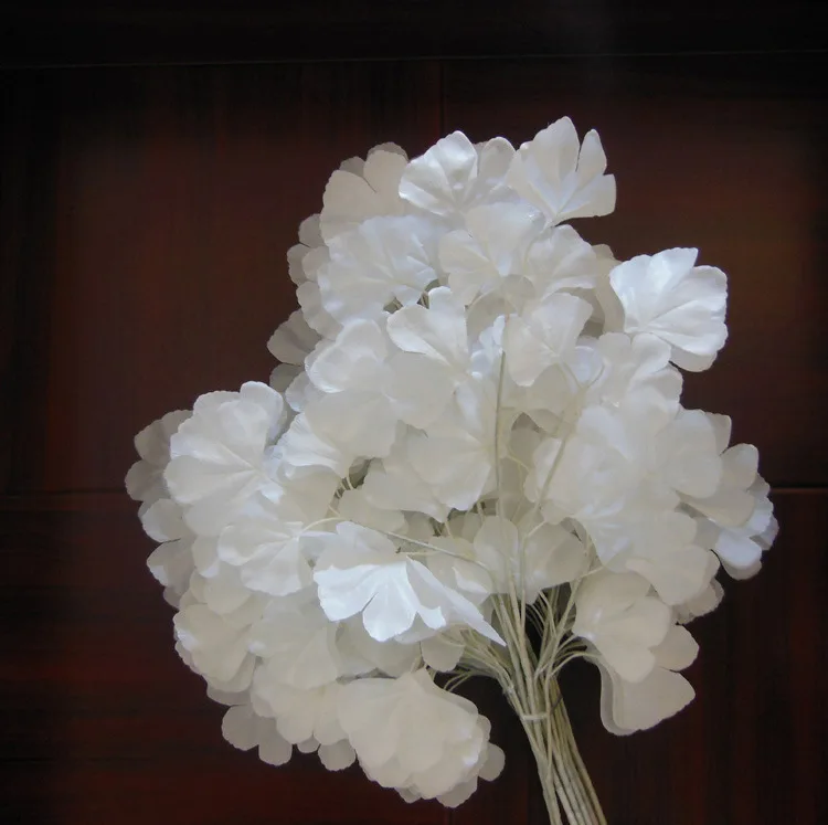 

84PCS white ginkgo leaves Wedding props white Artificial branches leaves wedding festival decoration ginkgo leaf