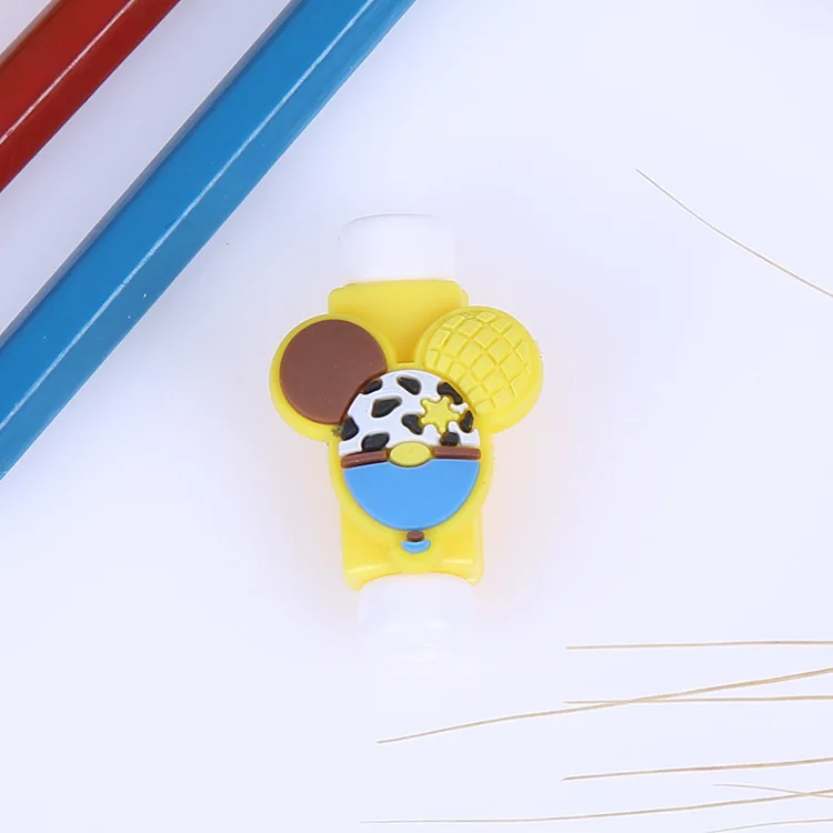 Микки Маус Анти-перелом мультфильм USB защитный кабель намотки Смарт настенный переключатель защиты для Iphone Android - Цвет: style 4