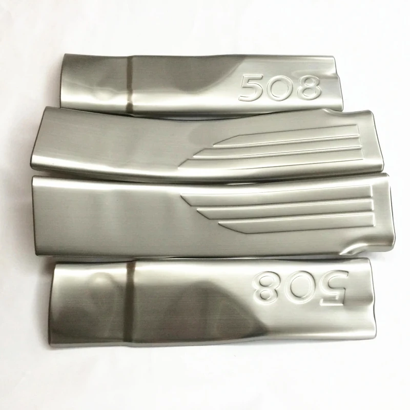 Высококачественная нержавеющая сталь 304 встроенный внешний тонкий Накладка/порога автомобиля стиль для Peugeot 508 2012 - Цвет: Серебристый