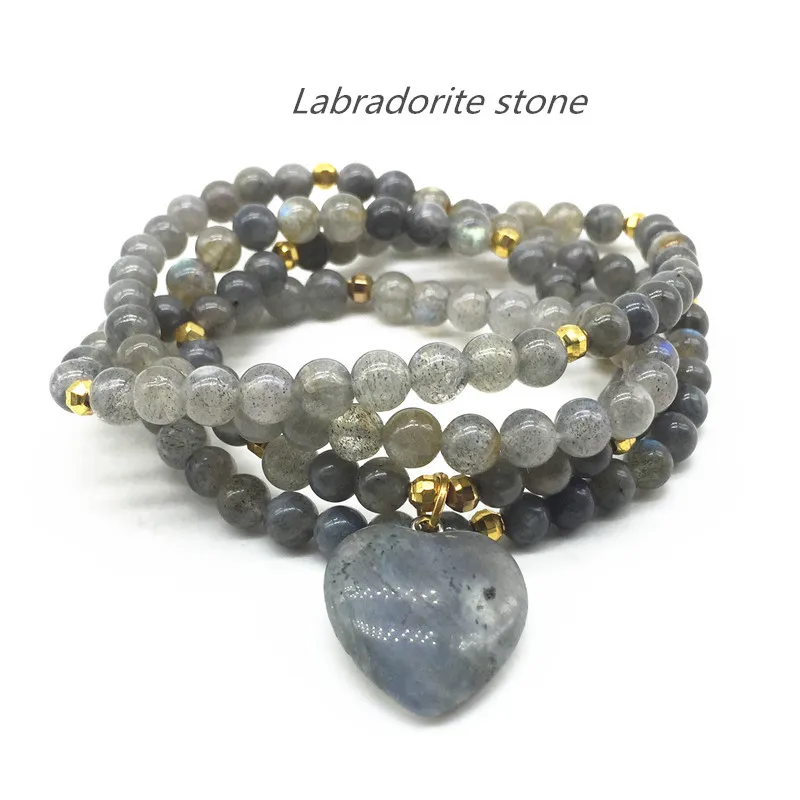 Женский эластичный браслет с подвесками в виде сердца кристаллами и агатами