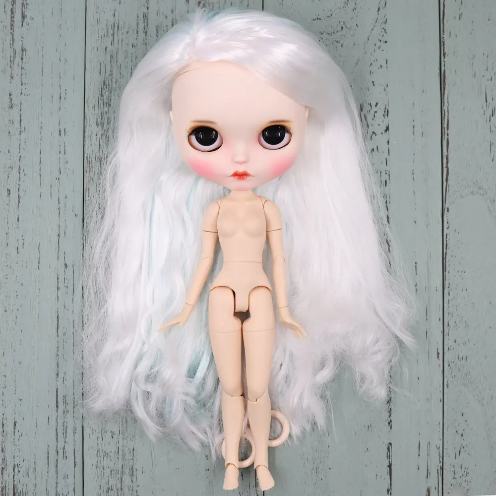 Juliette – Premium Custom Neo Blythe Doll with Multi-Color Hair, White Skin & Matte Pouty Face 6