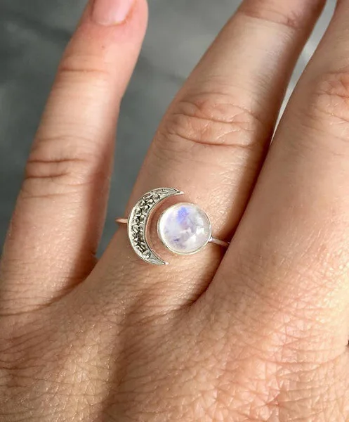 

Wholesale Moonstone Silver Rings Size 6 7 8 9 10 Fashion Popular New Silver Jewelry For Women Vintage Retro Moon&Sun Rings