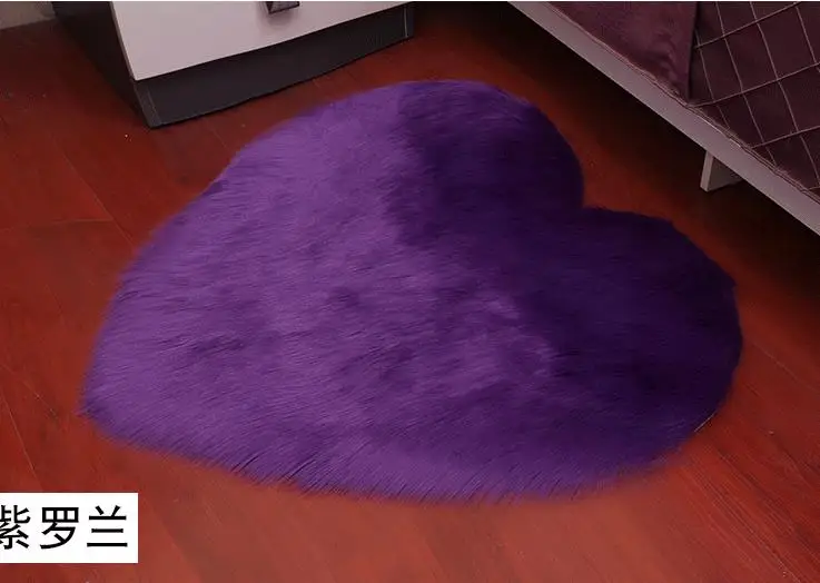 Супер мягкий пушистый коврик в форме сердца, противоскользящий ворсистый ковер для столовой, дома, спальни, напольный коврик - Цвет: Фиолетовый