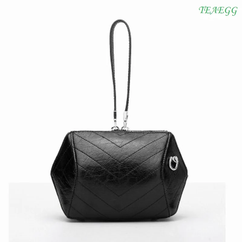 

New first layer cowhide handbag shoulder diagonal female bag Korean version of simple and versatile