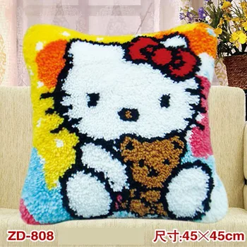 

cross stitch pillow / Placemats "do it yourself" method of needlework kit latch hook rug kit / embroidered pillow Cartoon Cat
