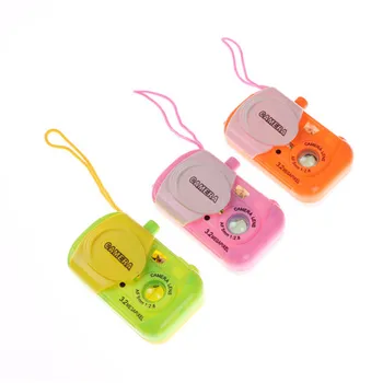 

8.5cm*2.3cm*4.5cm Educational Toys Cartoon Camera Toy Cute Projection Nursery Toys Children Random Colors