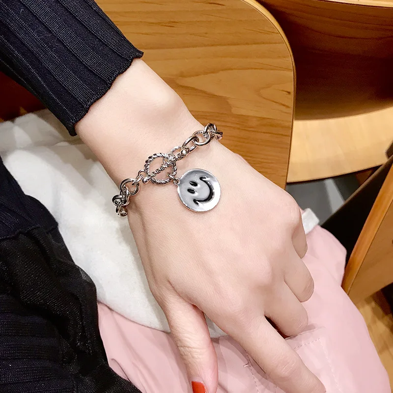 

2019 New Simple Fashion A Smiley Face Charm Bracelets For Women Simple Femme Silver Jewelry Pulseira Feminina Accessory