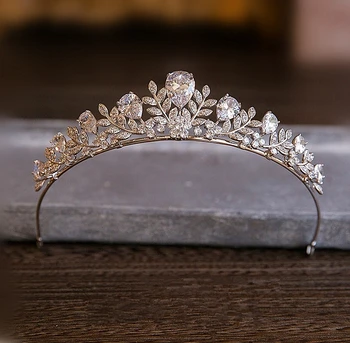 

The Clover Full Zircon Tiara Bride Micro Pave CZ Crown Headband Wedding Hair Accessories Diadem Jewelry Tiaras Coroa WIGO0952