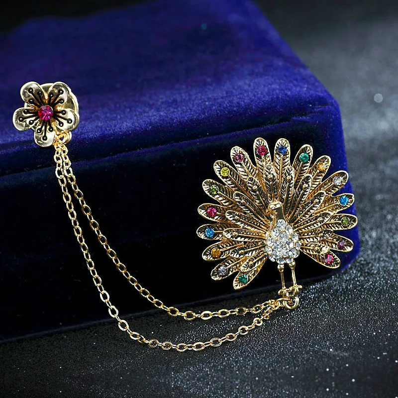 

2019 Korean Fashion Colorful Rhinestone Peacock Feather Brooch Animal Tassel Chain Lapel Pin Collar Needle Pin Women Accessories