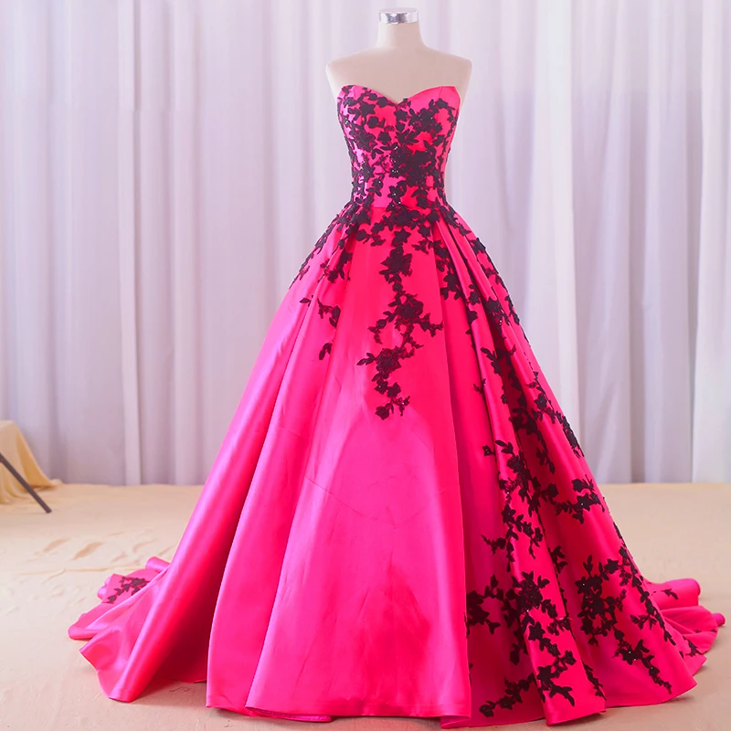 vestido debutante preto e rosa