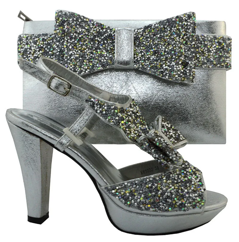 MM1032 Silver