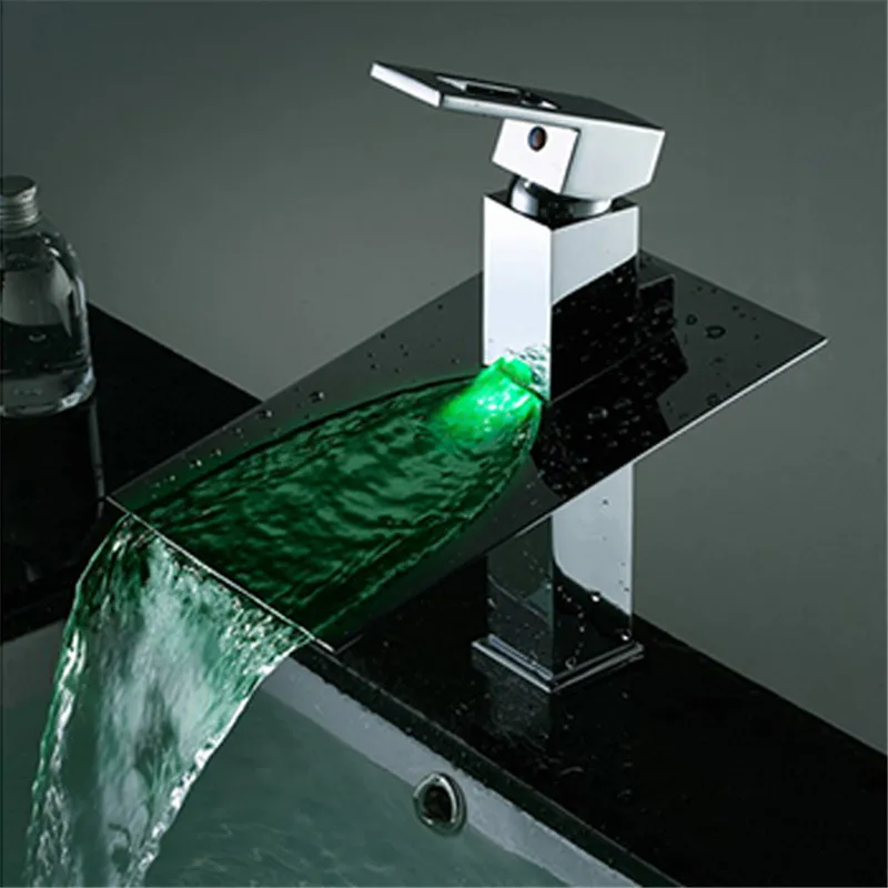 التجزئة تعزيز مصقول كروم النحاس شلال حمام حوض صنبور مربع الغرور بالوعة خلاط LD8005-03A التجزئة تعزيز مصقول كروم النحاس شلال حمام حوض صنبور مربع الغرور بالوعة خلاط LD8005-03A