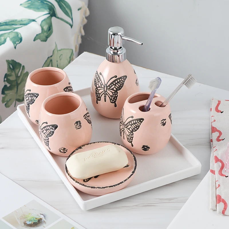 

5PCS Bathroom Set Luxury Wedding Decoration Ceramic Bathroom Accessories Toothbrush Dispenser Bathroom Kit Cups