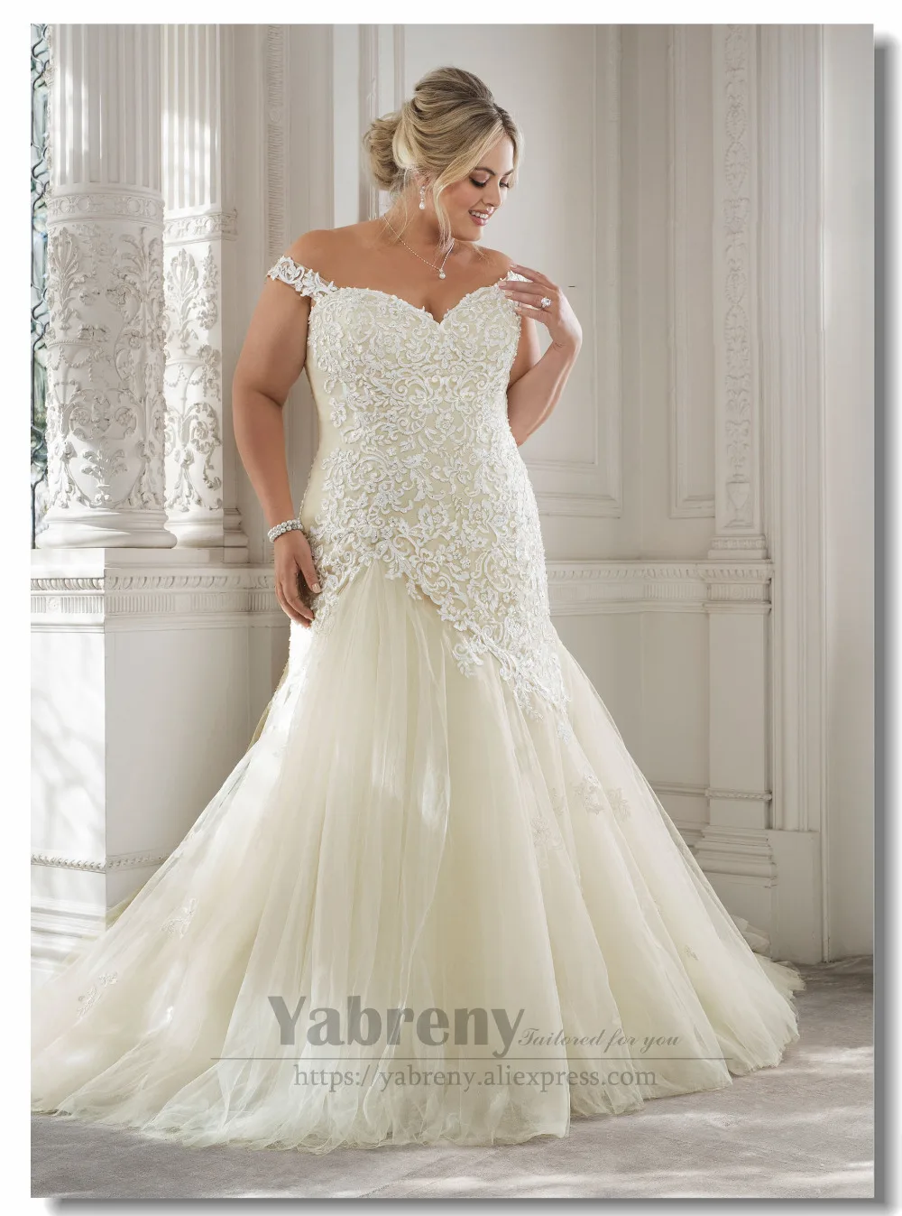 

Champagne Off-the-shoulder Wedding dresses Plus Size