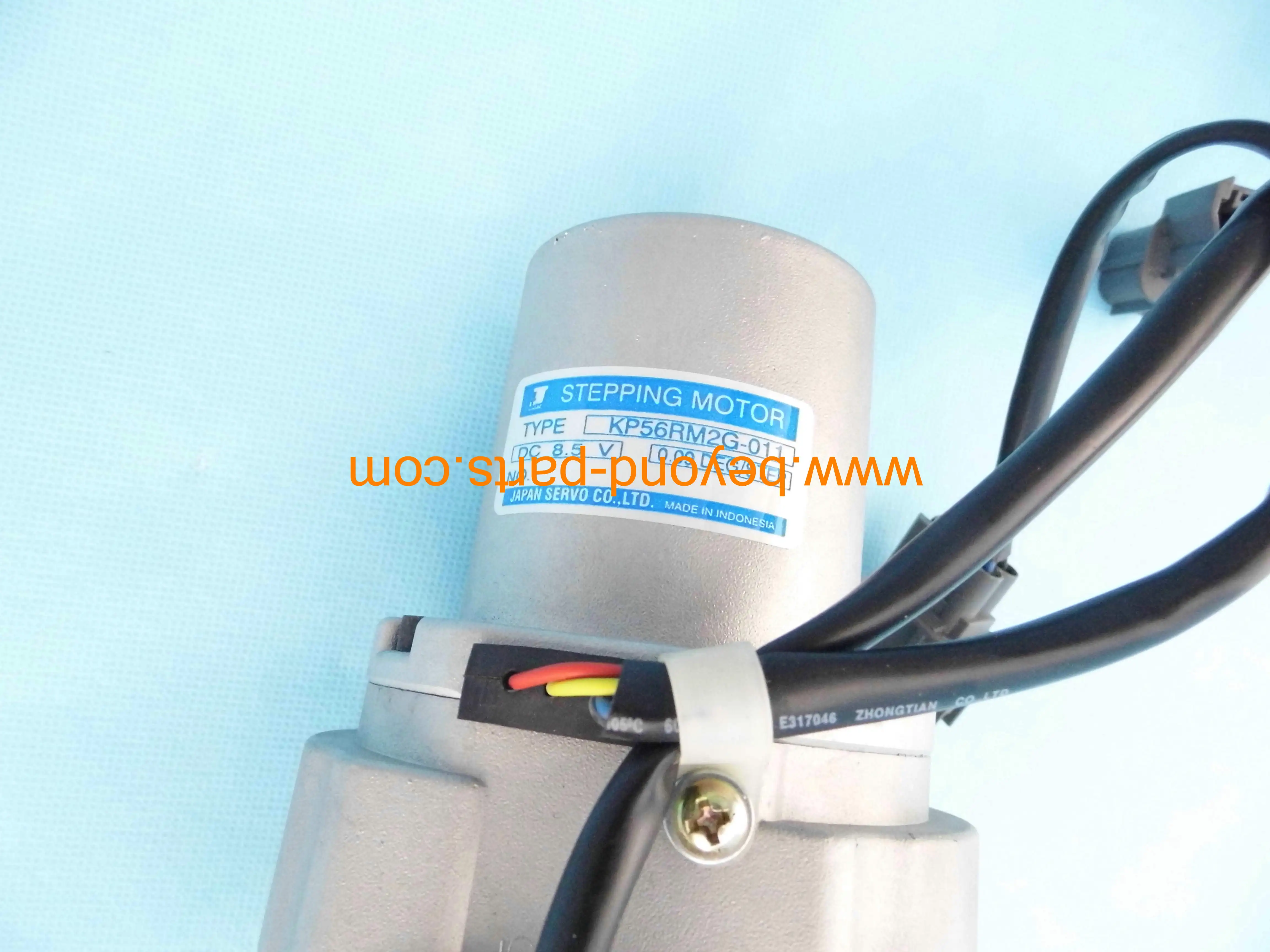 SK120-6E SK200-6E SK210-6E SK230-6E SK250-6E SK330-6E excavator throttle motor YN20S00002F1
