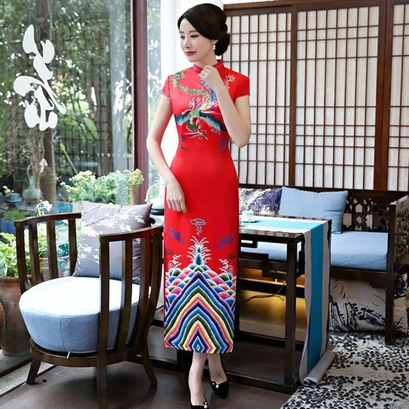 Sheng Coco 4XL Plus Size Red Chinese Dresses Female Qipao Long Cheongsam China Vintage Dress Satin Phoenix Pattern Sexy Clothes Sheng Coco 4XL Plus Size Red Chinese Dresses Female Qipao Long Cheongsam China Vintage Dress Satin Phoenix Pattern Sexy Clothes
