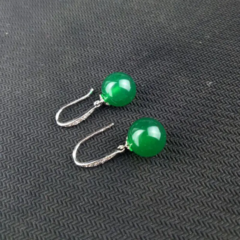 

KYSZDL Beautiful Natural Green Chalcedony Inlaid 925 Silver Fashion Women Eardrop Chalcedony Jewelry Free Gift Box