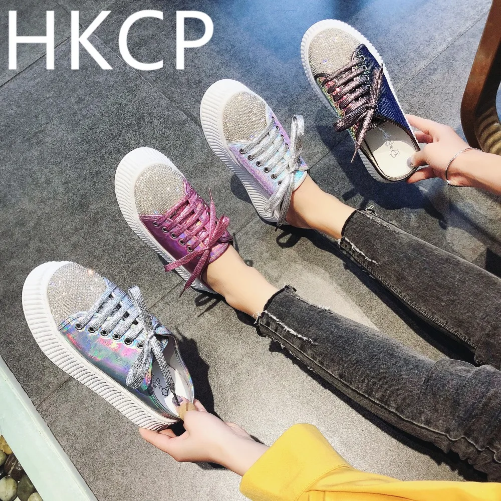 

HKCP 2019 summer new Korean version thick bottom all-in-one sponge cake water drill female baotou slippers half water drill C136