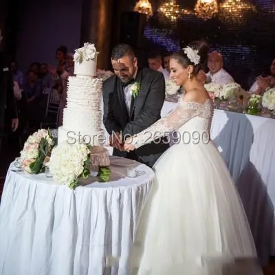 2016-Wedding-Dresses-Ball-Gown-Boat-Neck-Tulle-Long-Sleeve-Lace-Applique-vestidos-de-noiva-trouwjurk (2)