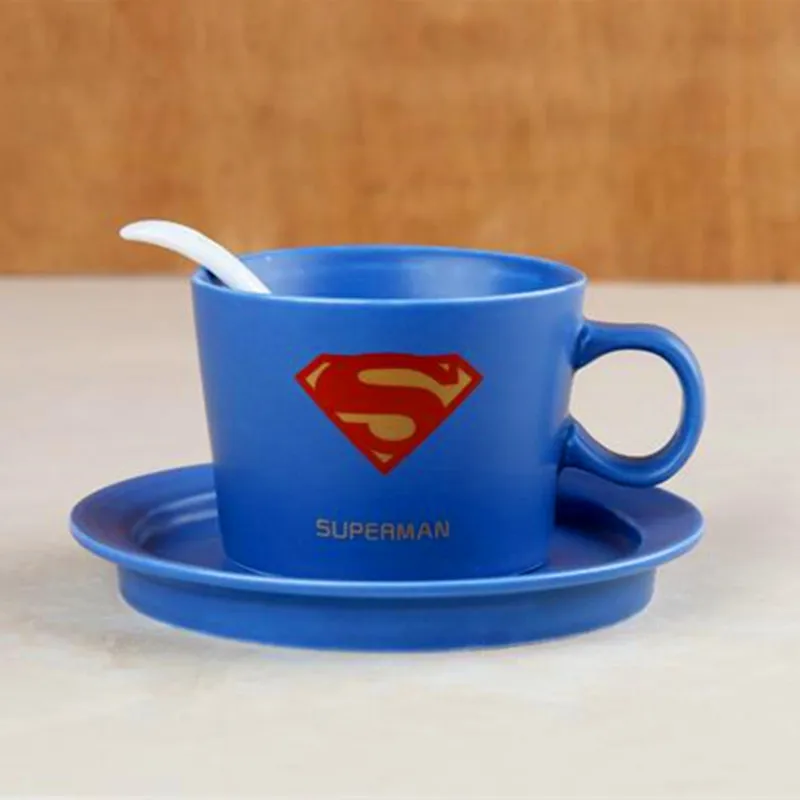 200 мл Marvel Мстители кофейные кружки чашки для чая и кружки с тарелкой ложкой Супермен Бэтмен Железный человек Капитан Американский знак посуда для напитков 13