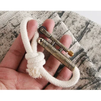 

Mini Retro Kerosene Lighters Flame Kerosene Oil Lighter Keychain Fire Metal Cigar Lighters Outdoor Camping Tools