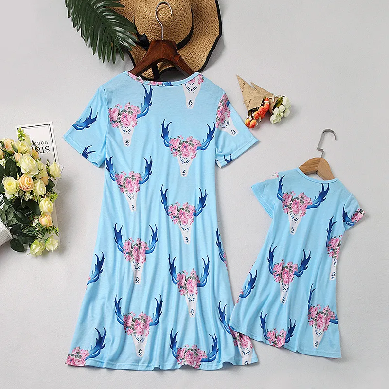 NASHAKAITE-Mommy-and-me-Clothes-Summer-Cartoon-Deer-Print-Back-Criss-Cross-Mini-Dress-Mom-Daughter (4)