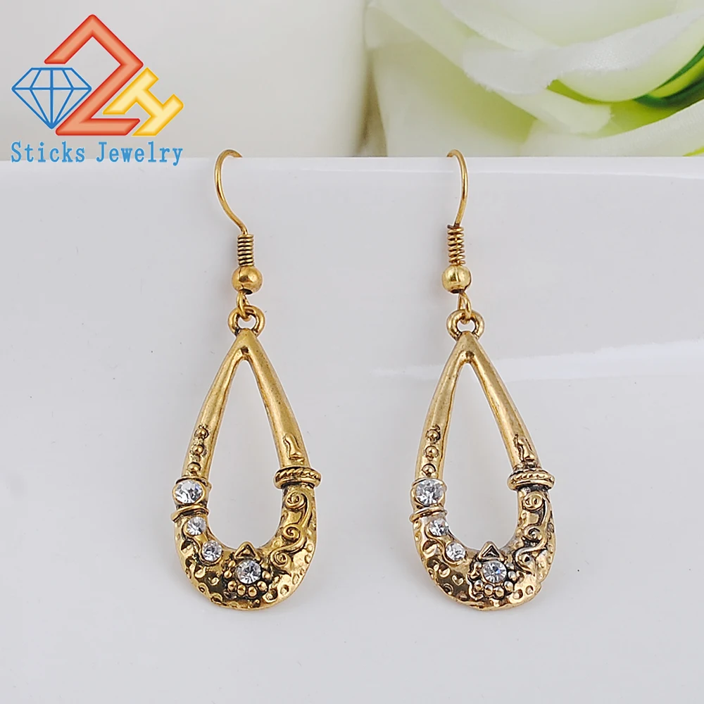 

Retro Earrings Environmentally Friendly Zinc Alloy Plating Ancient Silver / Gold Ladies Earrings