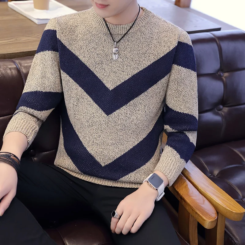 

2019 Autumn and winter men's O-neck high stretch pullover personalized diamond plaid pattern Slim warm sweater bottoming shirt