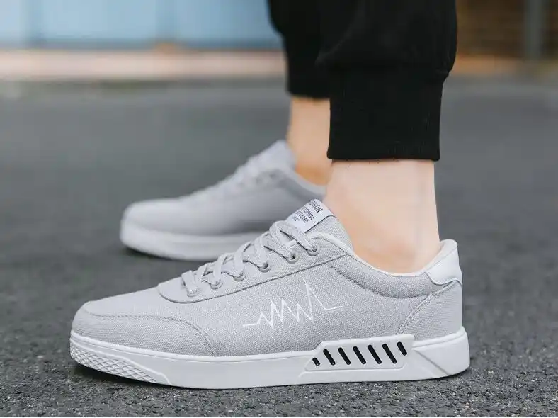 mens casual trainers 2018