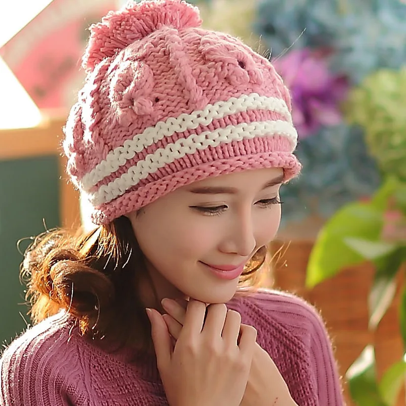 knitting pattern hat with flower