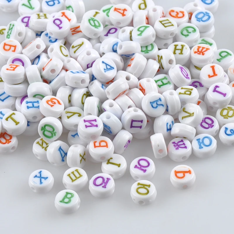 объемные буквы. искусственные языки фон для презентации. самшит treez collection. буква на стене. бусы с буквами.