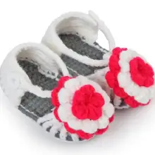 1 пара Мода мягкие для маленьких мальчиков и девочек разноцветные цветы выдалбливать Руководство вязать малыша обувь детская кроватки обувь 11 см