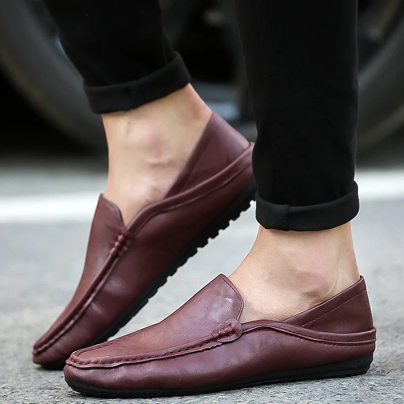 Sports driving shoes men's flat non-slip casual shoes Italian flat shoes 2019 Korean version of men's pea soft shoes sneakers