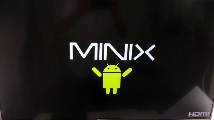 MINIX NEO X8H plus (1)